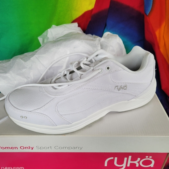 Ryka Sports Shoes - Picture 2 of 6